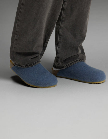 Lakehouse Clog